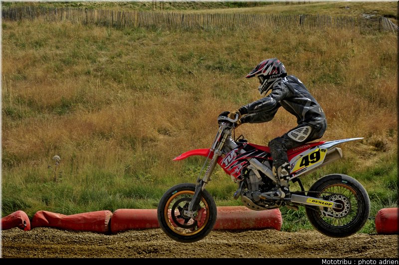 chutaux_01_supermotard_alp_huez_2009