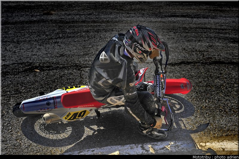 chutaux_20_supermotard_alp_huez_2009