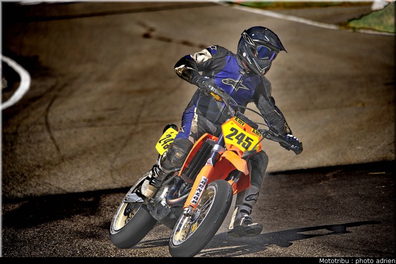 clement_4_supermotard_alp_huez_2009