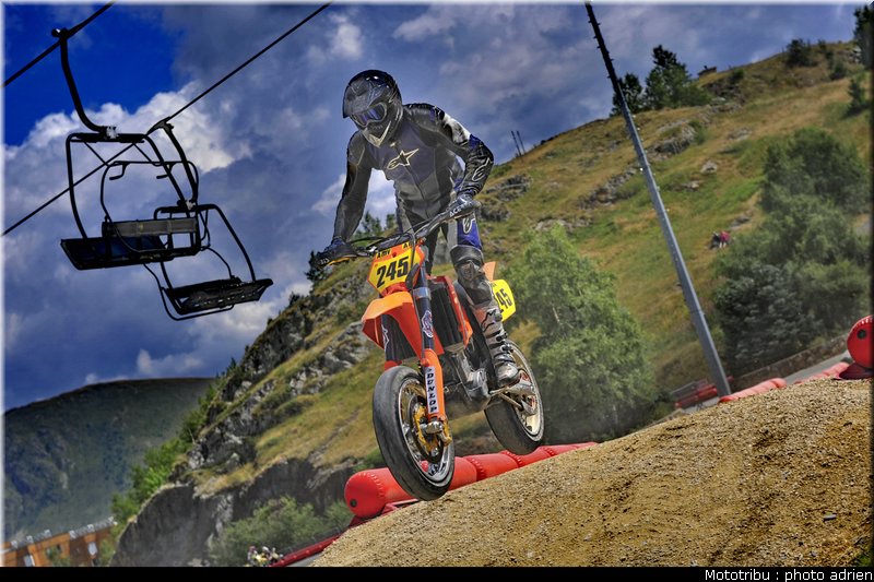 clement_5_supermotard_alp_huez_2009