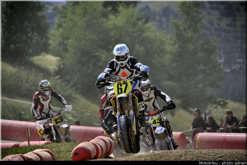 combier_04_supermotard_alp_huez_2009