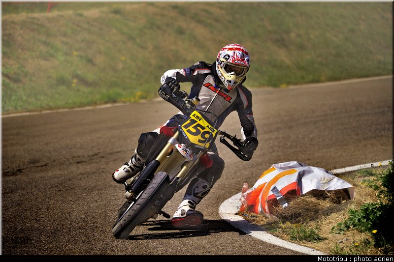 coquet_05_supermotard_alp_huez_2009