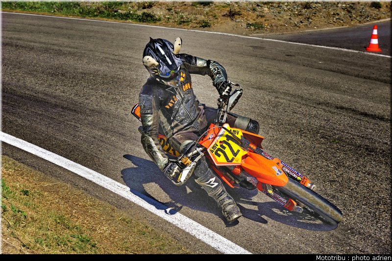 faure_13_supermotard_alp_huez_2009