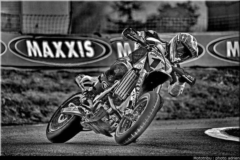 flandin_15_supermotard_alp_huez_2009