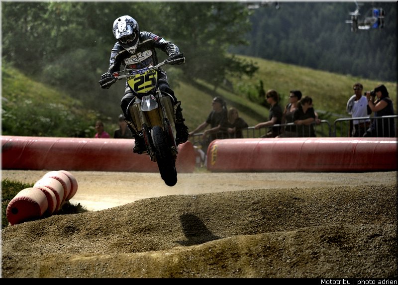 fouquet_01_supermotard_alp_huez_2009