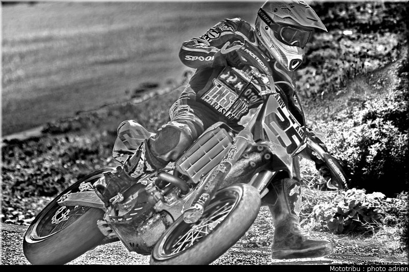 fouquet_14_supermotard_alp_huez_2009