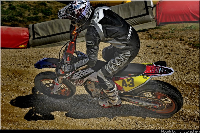 fura_17_supermotard_alp_huez_2009