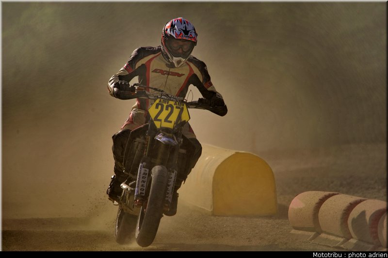 gauthereau_19_supermotard_alp_huez_2009