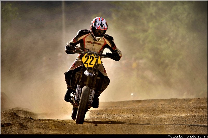 gauthereau_20_supermotard_alp_huez_2009