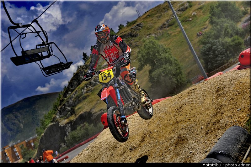 girardclos_5_supermotard_alp_huez_2009