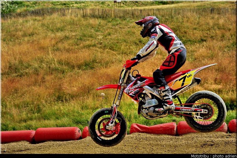 giroud_02_supermotard_alp_huez_2009