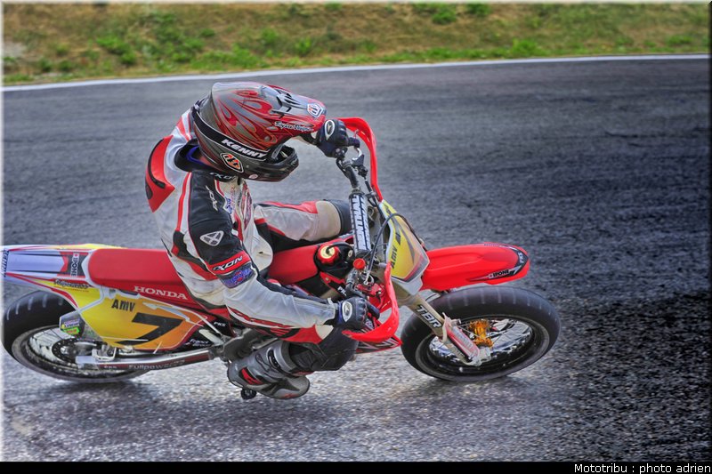 giroud_14_supermotard_alp_huez_2009