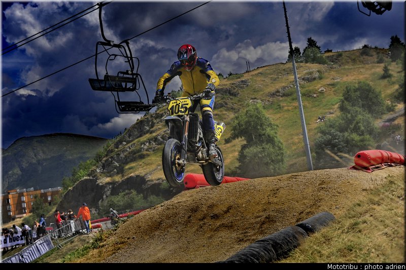 griette_h_5_supermotard_alp_huez_2009