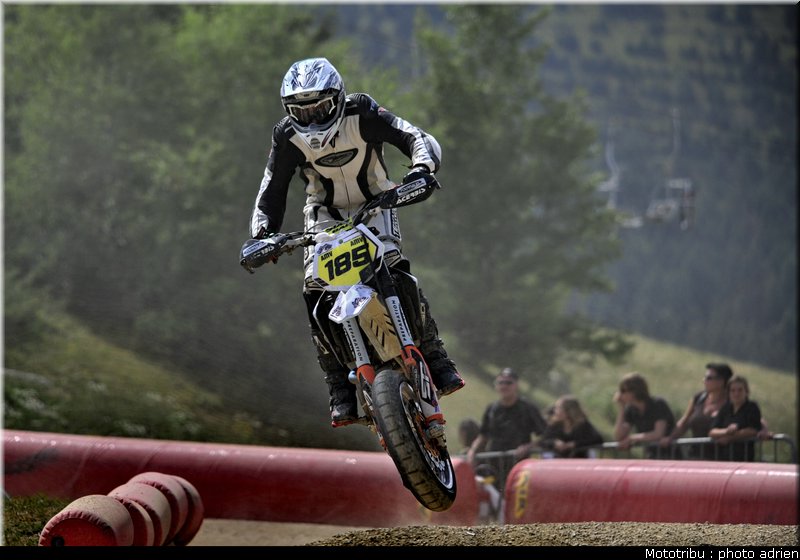 jacquelin_03_supermotard_alp_huez_2009