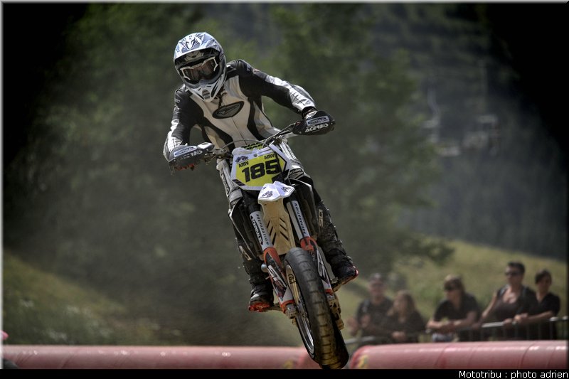 jacquelin_04_supermotard_alp_huez_2009