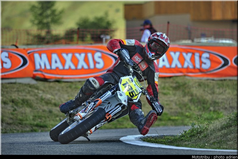 jacquelin_14_supermotard_alp_huez_2009