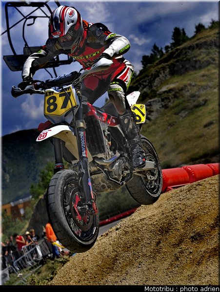 journet_12_supermotard_alp_huez_2009
