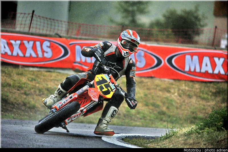 lassaigne_01_supermotard_alp_huez_2009