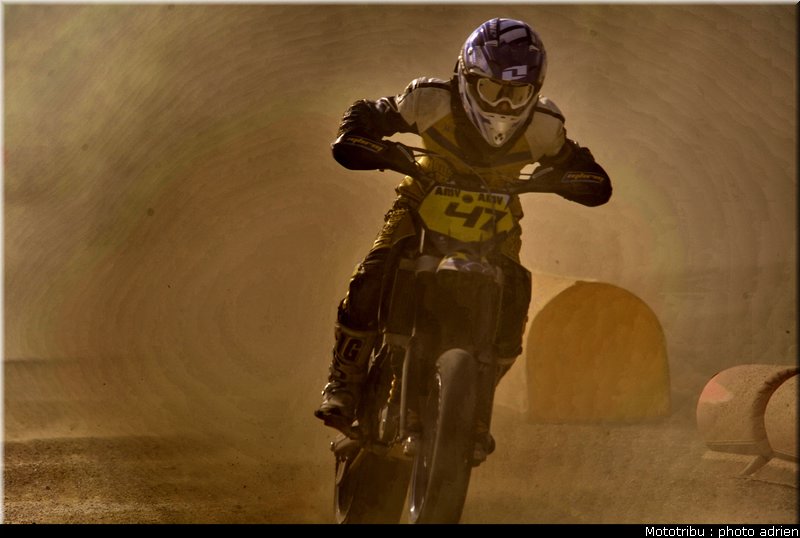 morel_a_28_supermotard_alp_huez_2009