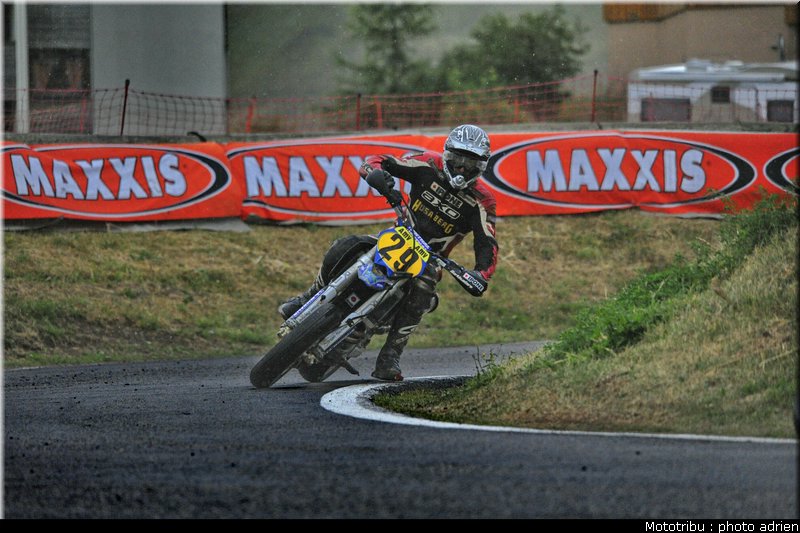 poulain_02_supermotard_alp_huez_2009