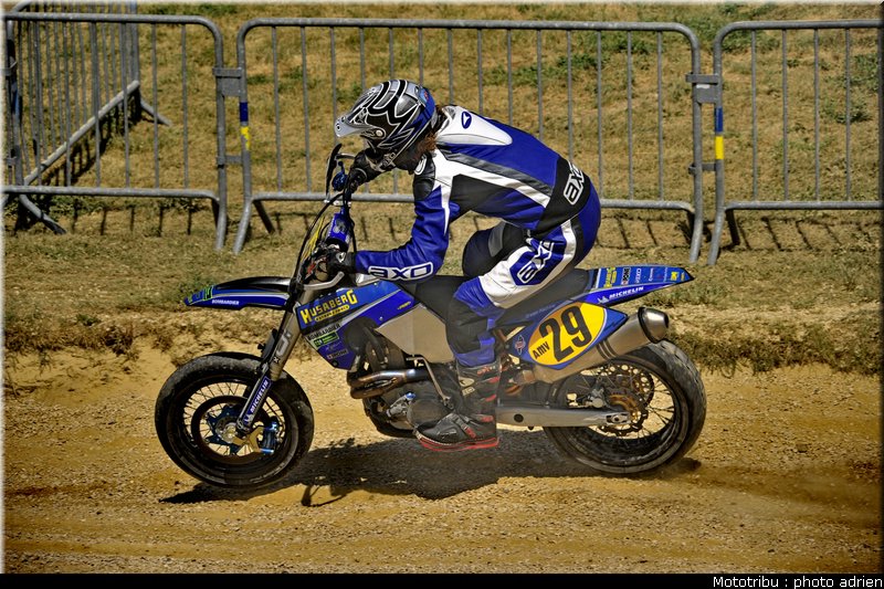 poulain_12_supermotard_alp_huez_2009