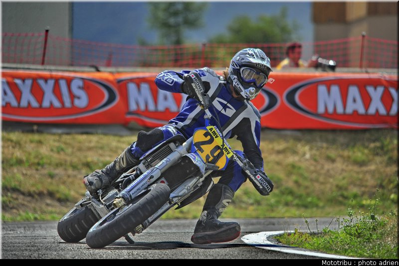 poulain_15_supermotard_alp_huez_2009