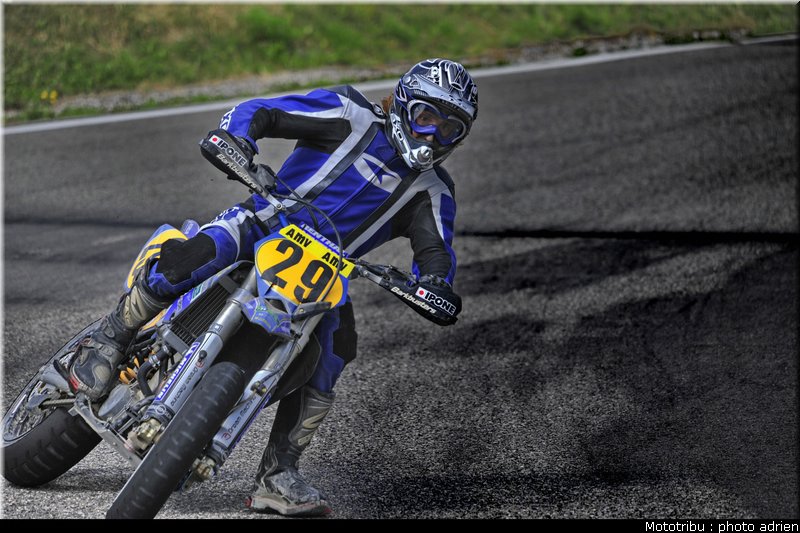 poulain_16_supermotard_alp_huez_2009