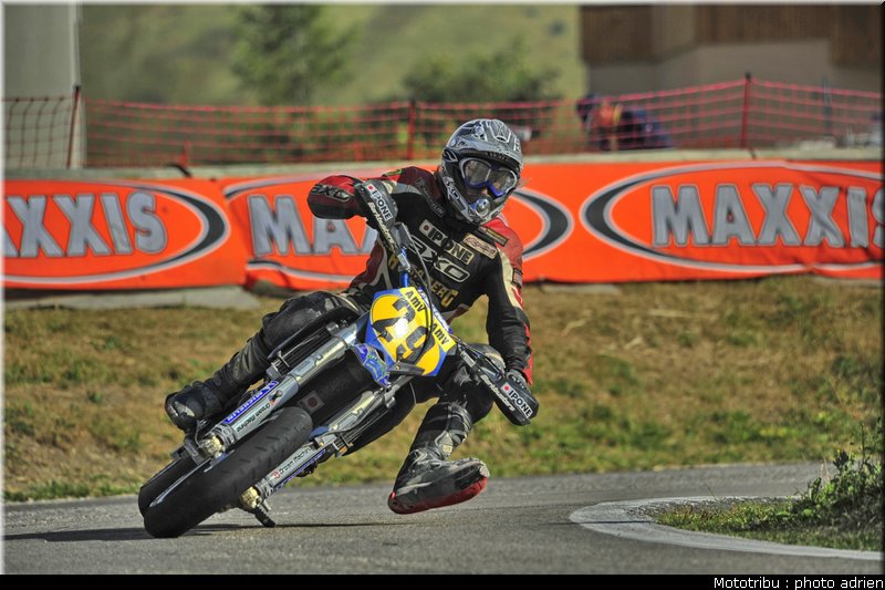 poulain_19_supermotard_alp_huez_2009