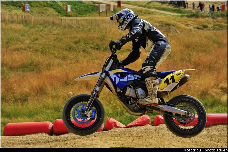 richer_06_supermotard_alp_huez_2009