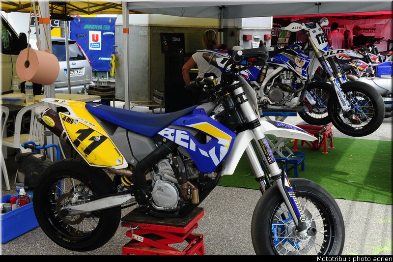 richer_12_supermotard_alp_huez_2009