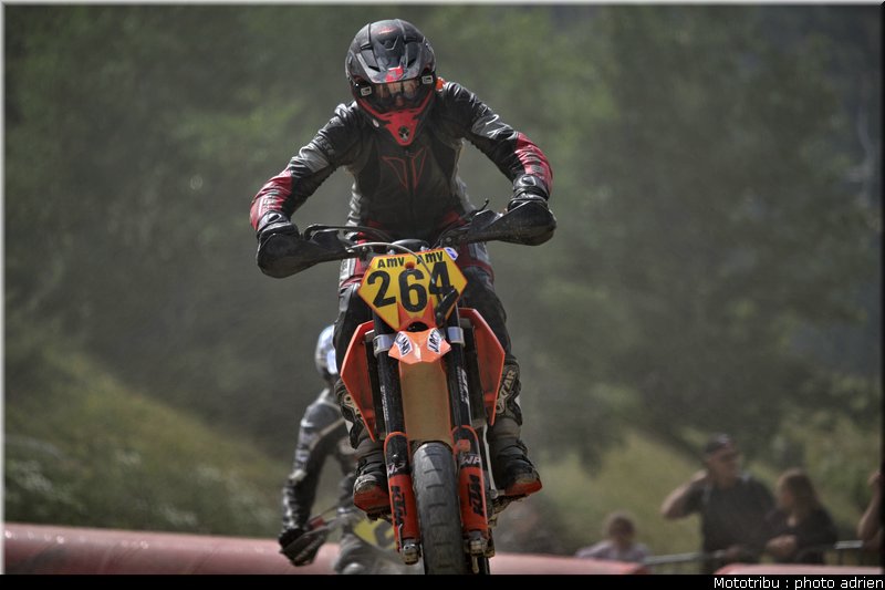 rolland_02_supermotard_alp_huez_2009