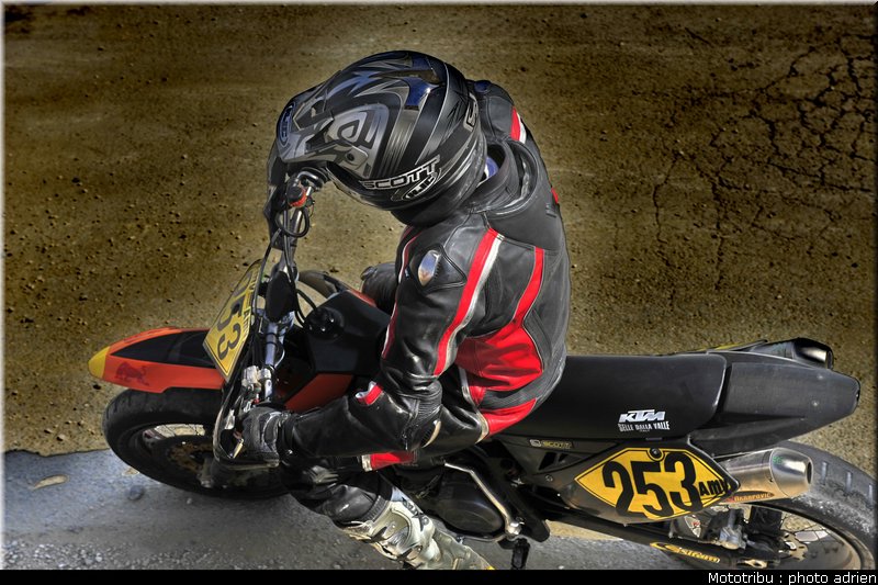schmaltz_07_supermotard_alp_huez_2009
