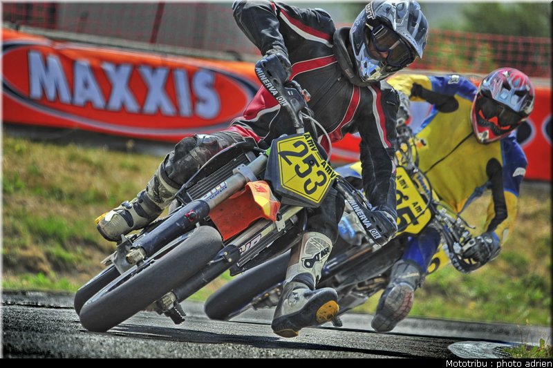 schmaltz_10_supermotard_alp_huez_2009