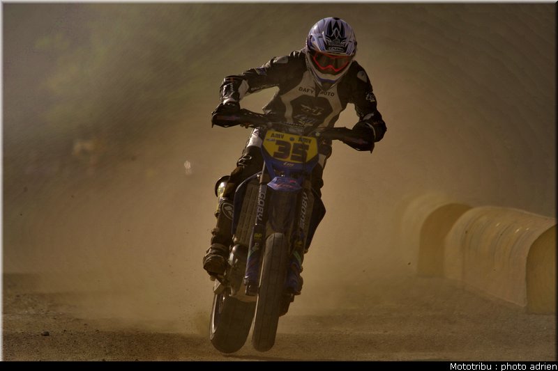 vincent_24_supermotard_alp_huez_2009