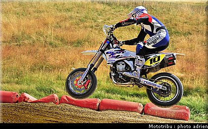 blot_03_supermotard_alp_huez_2009.jpg