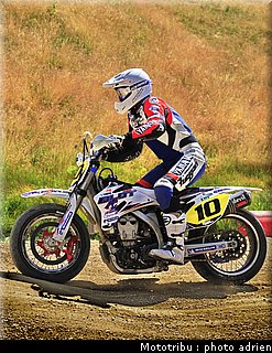 blot_04_supermotard_alp_huez_2009.jpg