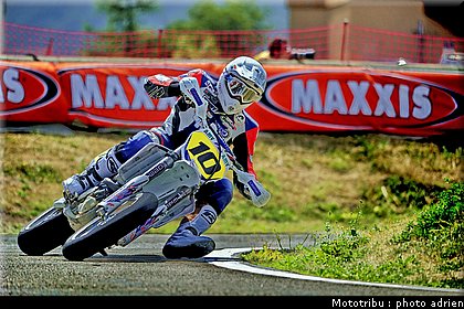 blot_17_supermotard_alp_huez_2009.jpg