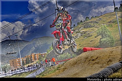 bonnevie_4_supermotard_alp_huez_2009.jpg
