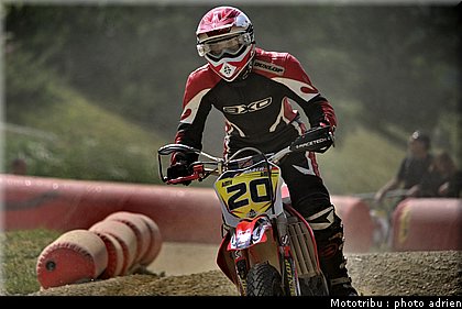 bougard_07_supermotard_alp_huez_2009.jpg
