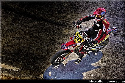 bougard_10_supermotard_alp_huez_2009.jpg