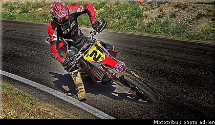 cazade_11_supermotard_alp_huez_2009.jpg
