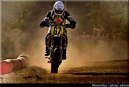 combier_18_supermotard_alp_huez_2009.jpg