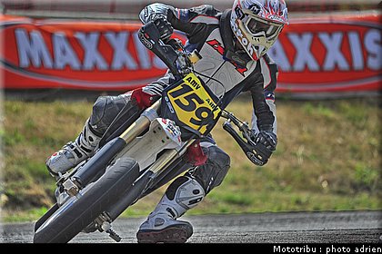 coquet_08_supermotard_alp_huez_2009.jpg