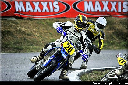 degueldre_02_supermotard_alp_huez_2009.jpg