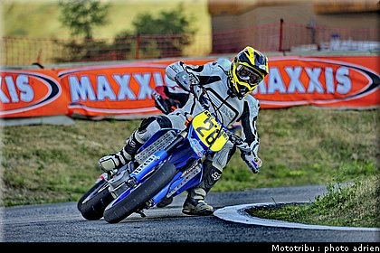 degueldre_18_supermotard_alp_huez_2009.jpg