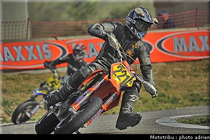 faure_10_supermotard_alp_huez_2009.jpg