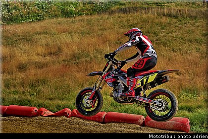 flandin_01_supermotard_alp_huez_2009.jpg