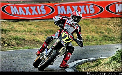 flandin_02_supermotard_alp_huez_2009.jpg