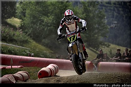 flandin_07_supermotard_alp_huez_2009.jpg