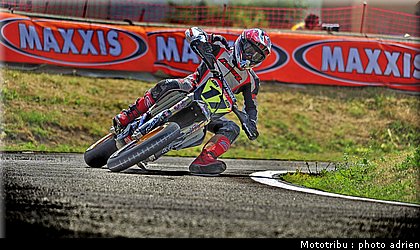 flandin_14_supermotard_alp_huez_2009.jpg